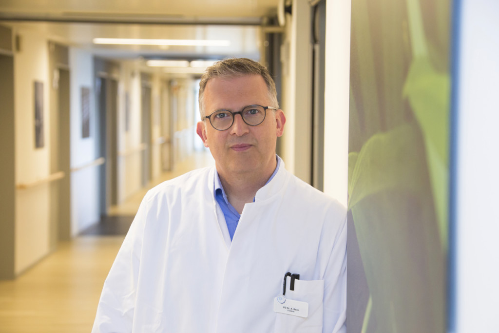 PD Dr. med. Alexander D. Bach